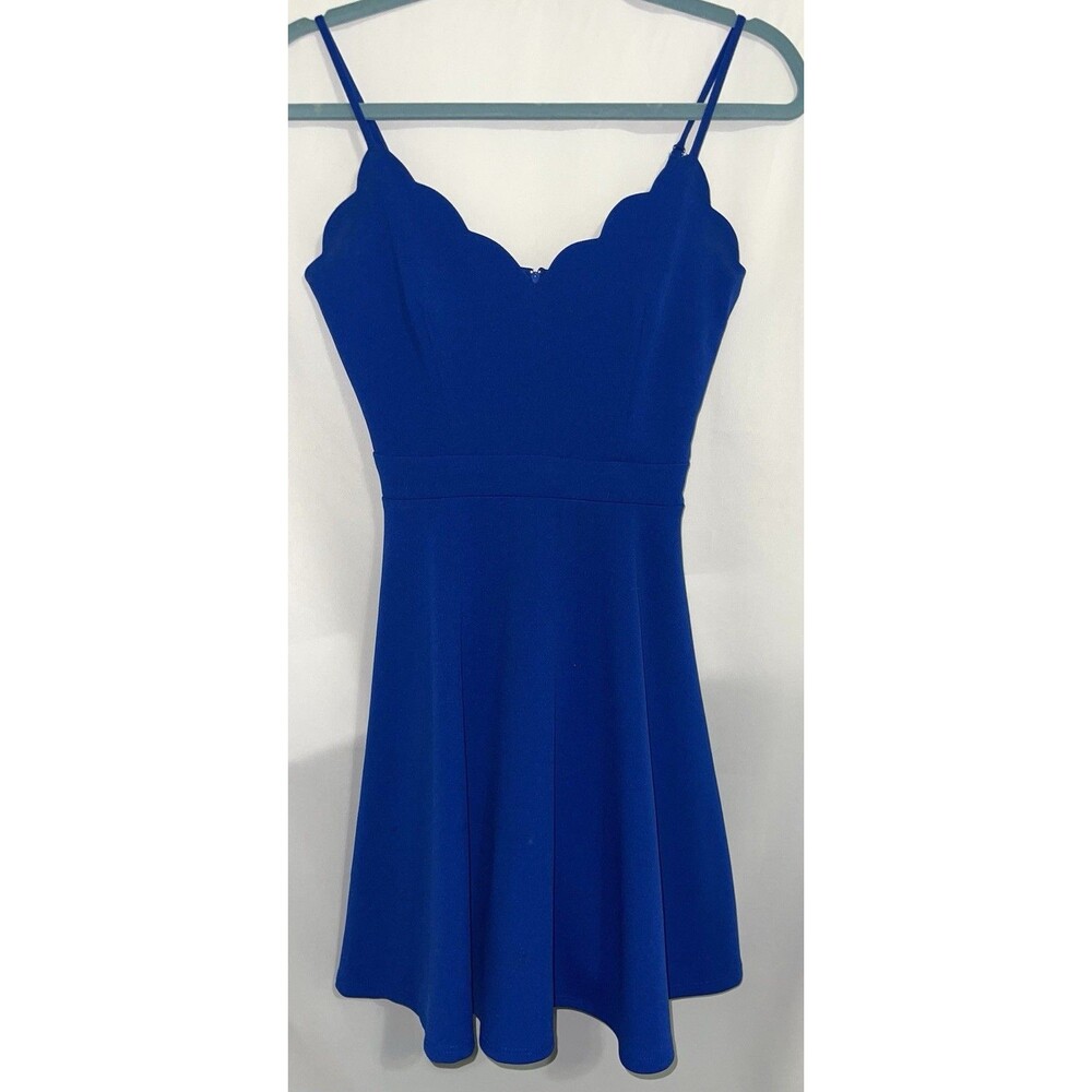 B Darling Dress Blue Scalloped Vneck Short Adjustable Strap Women’s 5/6